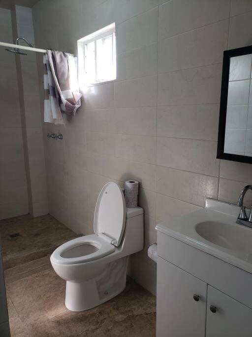 Petit Y Comodo Loft En La Ciudad. Monterrey Kültér fotó